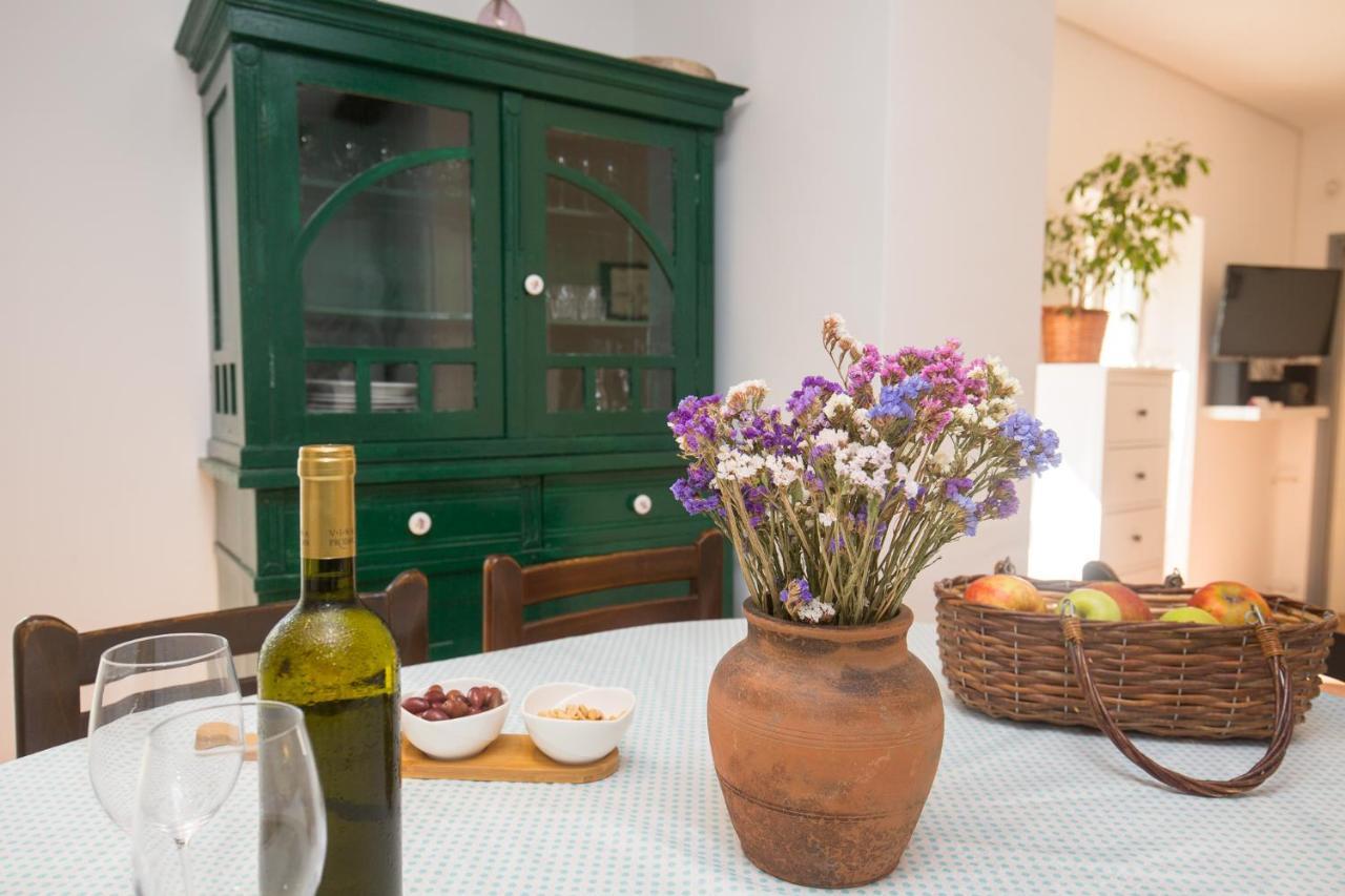 House Bougainvillea